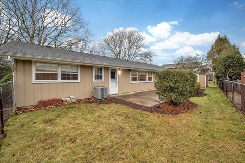 Tiny photo for 1828 Cannon Court, Schaumburg, IL 60193 (MLS # 12541760)