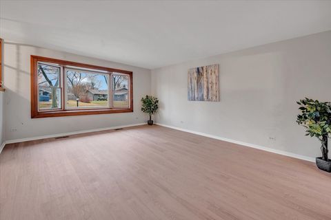 Tiny photo for 1828 Cannon Court, Schaumburg, IL 60193 (MLS # 12541760)