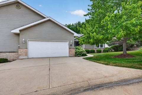 Tiny photo for 2519 Reynolds Manor Drive #2519, Ottawa, IL 61350 (MLS # 12717931)