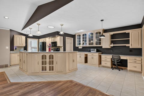 Tiny photo for 2519 Reynolds Manor Drive #2519, Ottawa, IL 61350 (MLS # 12717931)