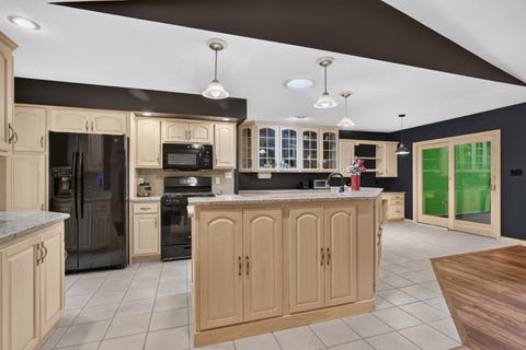 Tiny photo for 2519 Reynolds Manor Drive #2519, Ottawa, IL 61350 (MLS # 12717931)