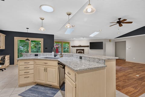 Tiny photo for 2519 Reynolds Manor Drive #2519, Ottawa, IL 61350 (MLS # 12717931)