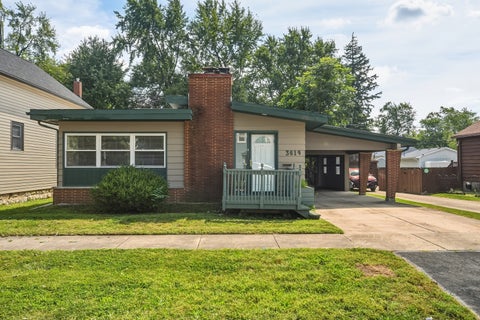 Photo of 3619 216th Place, Matteson, IL 60443 (MLS # 12775316)