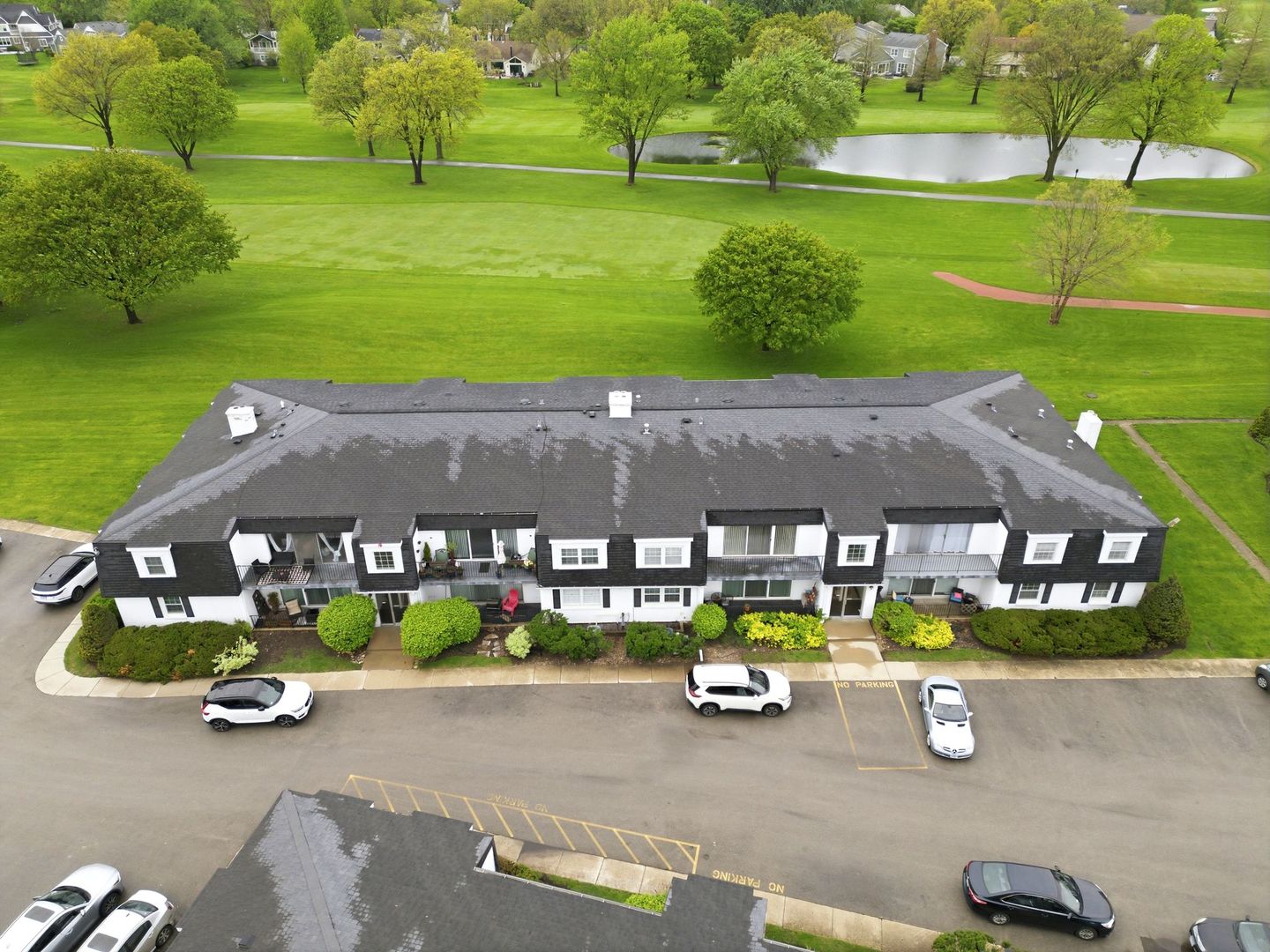 1115 Royal St George Drive 201