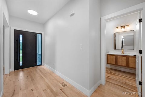 Tiny photo for 16212 Peregrine Trail, Huntley, IL 60142 (MLS # 12680828)