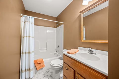 Tiny photo for 1338 Foxbend Drive, Sycamore, IL 60178 (MLS # 12766069)