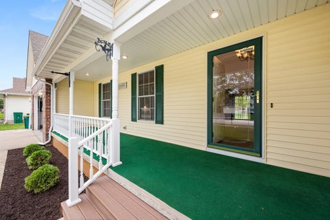 Tiny photo for 1338 Foxbend Drive, Sycamore, IL 60178 (MLS # 12766069)