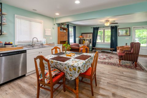 Tiny photo for 1207 W Hill Avenue, Carbondale, IL 62901 (MLS # 12652075)