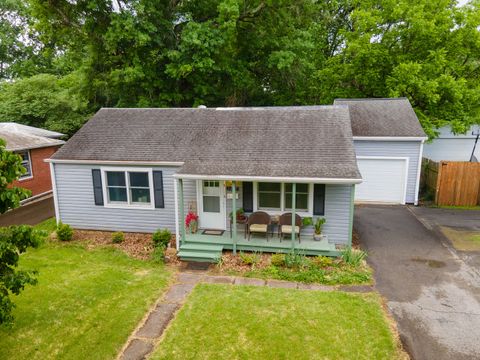 Tiny photo for 1207 W Hill Avenue, Carbondale, IL 62901 (MLS # 12652075)