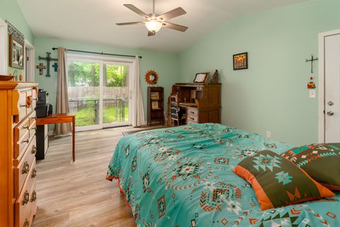Tiny photo for 1207 W Hill Avenue, Carbondale, IL 62901 (MLS # 12652075)