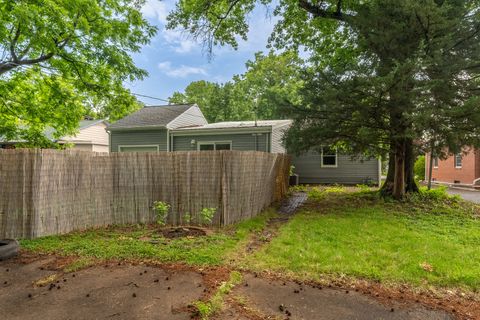 Tiny photo for 1207 W Hill Avenue, Carbondale, IL 62901 (MLS # 12652075)