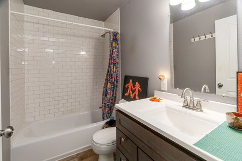 Tiny photo for 1207 W Hill Avenue, Carbondale, IL 62901 (MLS # 12652075)