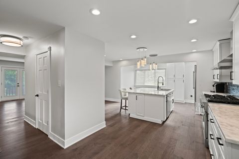 Tiny photo for 8202 Gruener Court #8202, Palos Hills, IL 60465 (MLS # 12475135)