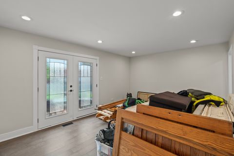 Tiny photo for 8202 Gruener Court #8202, Palos Hills, IL 60465 (MLS # 12475135)