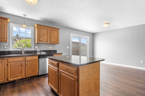 Tiny photo for 3806 Bristlecone Drive, Springfield, IL 62712 (MLS # 12652398)