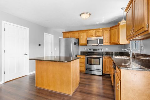 Tiny photo for 3806 Bristlecone Drive, Springfield, IL 62712 (MLS # 12652398)