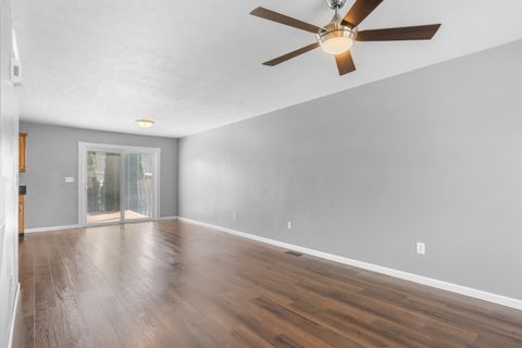 Tiny photo for 3806 Bristlecone Drive, Springfield, IL 62712 (MLS # 12652398)