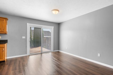 Tiny photo for 3806 Bristlecone Drive, Springfield, IL 62712 (MLS # 12652398)