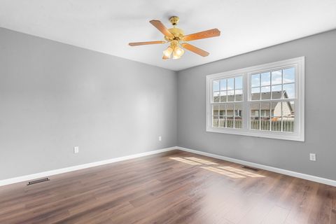Tiny photo for 3806 Bristlecone Drive, Springfield, IL 62712 (MLS # 12652398)