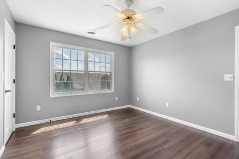 Tiny photo for 3806 Bristlecone Drive, Springfield, IL 62712 (MLS # 12652398)