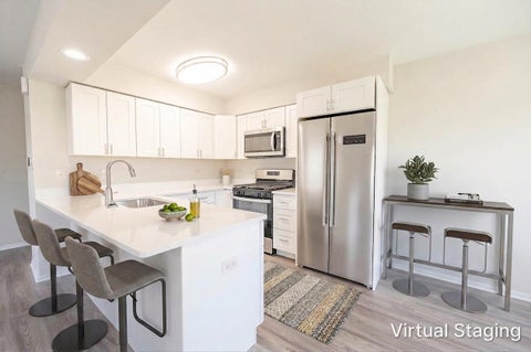 Tiny photo for 716 Inverrary Lane #D, Deerfield, IL 60015 (MLS # 12615613)