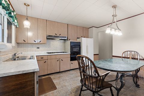 Tiny photo for 10330 Hilltop Drive, Orland Park, IL 60462 (MLS # 12503352)