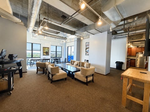 Tiny photo for 1122 W Catalpa Avenue #716, Chicago, IL 60640 (MLS # 12730139)