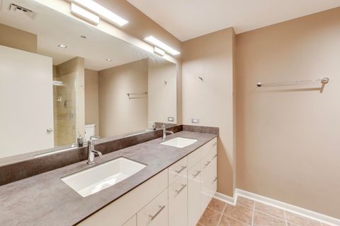 Tiny photo for 208 W Washington Street #1913, Chicago, IL 60606 (MLS # 12506024)