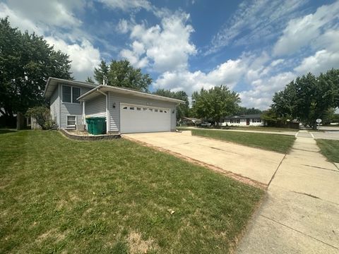 Tiny photo for 985 Leawood Drive, Joliet, IL 60431 (MLS # 12454683)