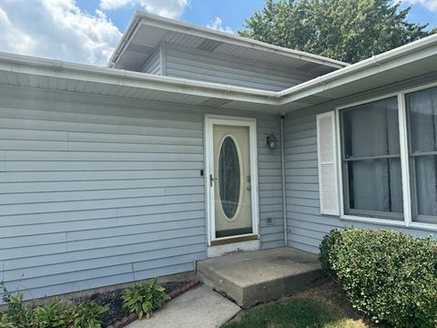 Tiny photo for 985 Leawood Drive, Joliet, IL 60431 (MLS # 12454683)