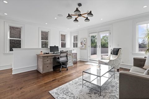 Tiny photo for 3509 N Janssen Avenue, Chicago, IL 60657 (MLS # 12461816)