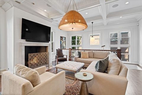 Tiny photo for 3509 N Janssen Avenue, Chicago, IL 60657 (MLS # 12461816)