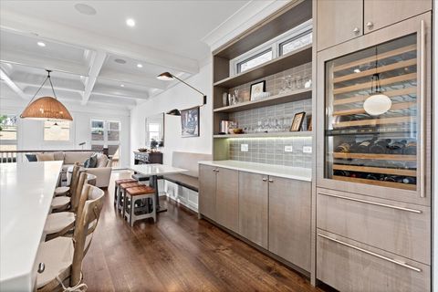 Tiny photo for 3509 N Janssen Avenue, Chicago, IL 60657 (MLS # 12461816)