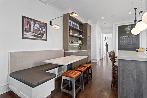 Tiny photo for 3509 N Janssen Avenue, Chicago, IL 60657 (MLS # 12461816)