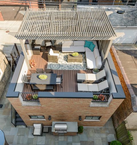Tiny photo for 3509 N Janssen Avenue, Chicago, IL 60657 (MLS # 12461816)