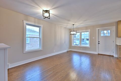 Tiny photo for 8834 S Albany Avenue, Evergreen Park, IL 60805 (MLS # 12582985)