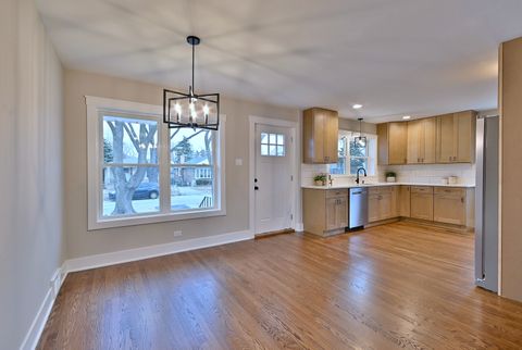 Tiny photo for 8834 S Albany Avenue, Evergreen Park, IL 60805 (MLS # 12582985)