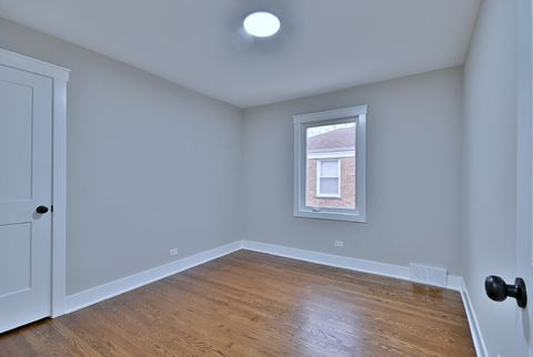 Tiny photo for 8834 S Albany Avenue, Evergreen Park, IL 60805 (MLS # 12582985)