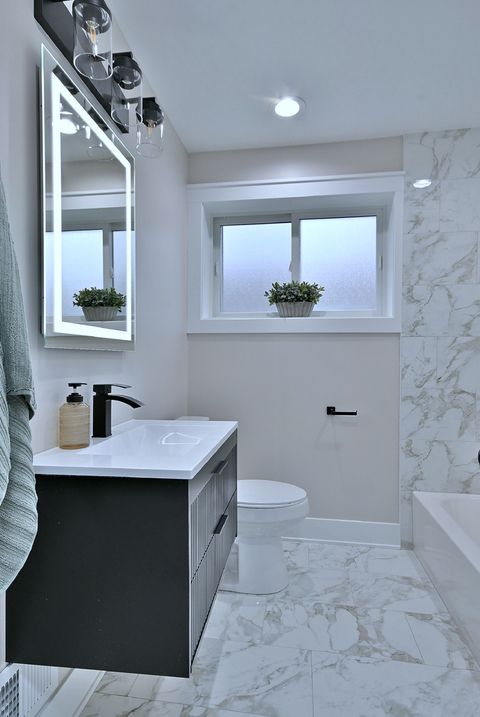 Tiny photo for 8834 S Albany Avenue, Evergreen Park, IL 60805 (MLS # 12582985)