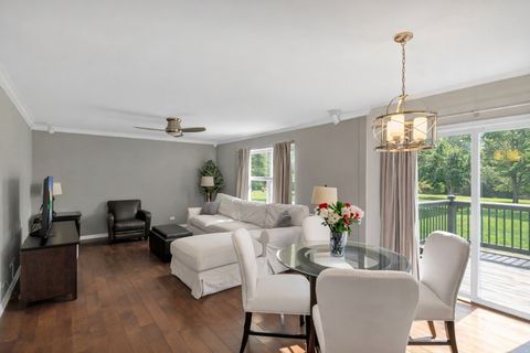 Tiny photo for 176 Woodland Park Circle, Gilberts, IL 60136 (MLS # 12617904)