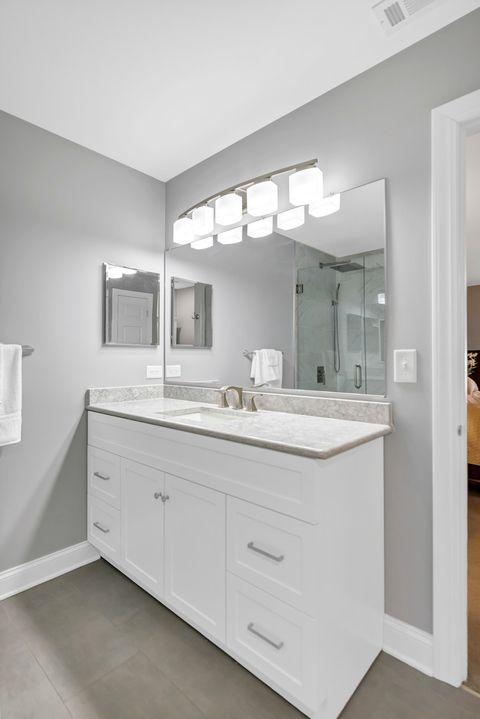 Tiny photo for 176 Woodland Park Circle, Gilberts, IL 60136 (MLS # 12617904)