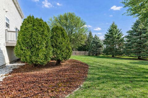 Tiny photo for 176 Woodland Park Circle, Gilberts, IL 60136 (MLS # 12617904)