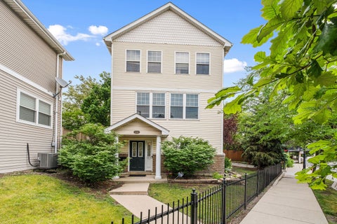 Photo of 3845 N Milwaukee Avenue, Chicago, IL 60641 (MLS # 12674450)