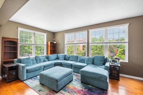 Tiny photo for 3845 N Milwaukee Avenue, Chicago, IL 60641 (MLS # 12674450)