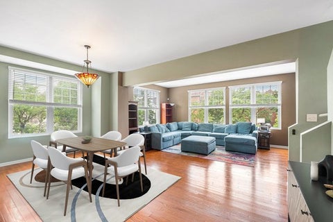 Tiny photo for 3845 N Milwaukee Avenue, Chicago, IL 60641 (MLS # 12674450)