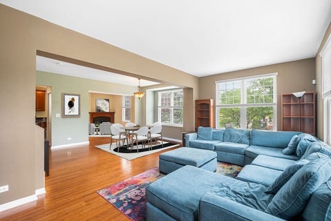 Tiny photo for 3845 N Milwaukee Avenue, Chicago, IL 60641 (MLS # 12674450)