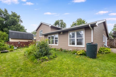 Tiny photo for 148 Newport Drive, Bolingbrook, IL 60440 (MLS # 12739771)