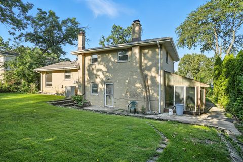 Tiny photo for 10025 S 86th Court, Palos Hills, IL 60465 (MLS # 12487707)
