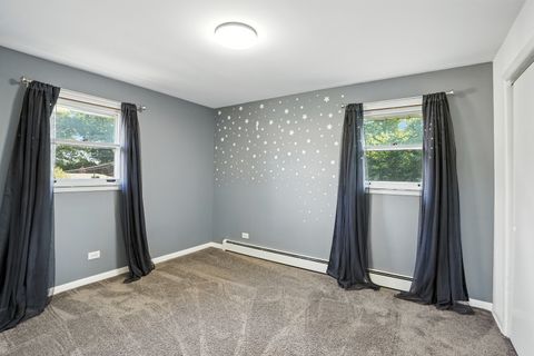 Tiny photo for 10025 S 86th Court, Palos Hills, IL 60465 (MLS # 12487707)