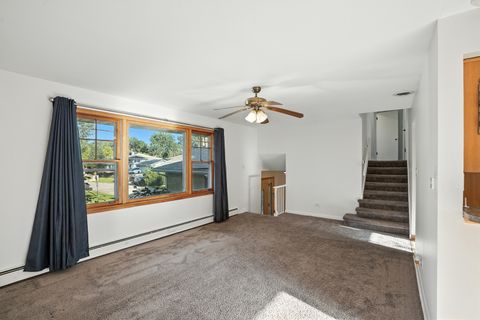 Tiny photo for 10025 S 86th Court, Palos Hills, IL 60465 (MLS # 12487707)